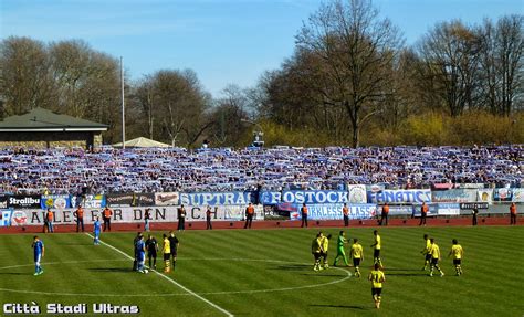 The results can be sorted by competition, which means that only the stats for the selected competition will be displayed. Città Stadi Ultras: Borussia Dortmund II - FC Hansa Rostock