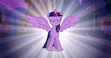 Twilight sparkle (my little pony: my little pony: Księżniczka Twilight Sparkle