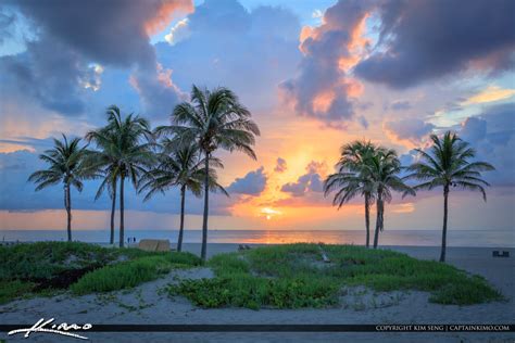 Singer Island Florida Sunrise At Riviera Beach Royal Stock Photo