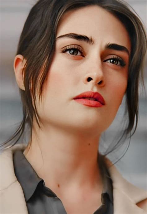 ertugrul ghazi actress esra bilgic best photography turkish women beautiful esra bilgic
