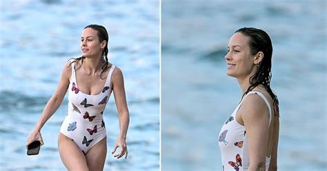 Actress Brie Larson Flaunts Her Beach Body In Butterfly Swimsuit In Hawaii