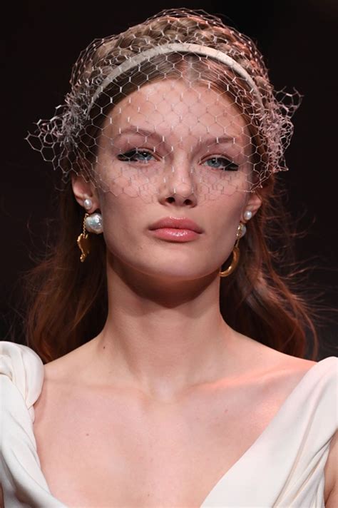 The Most Exquisite Beauty Looks From Paris Haute Couture Week 2020