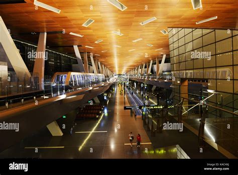 Qatar Airport Interior Inside Hi Res Stock Photography And Images Alamy