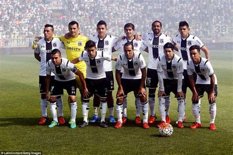Goals stats, corners stats, cards stats. Violent clashes between Colo Colo and Santiago Wanderers ...