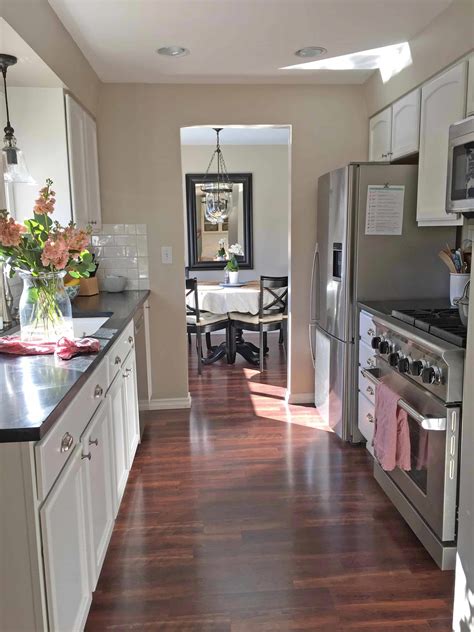 Obtain More Info On Kitchen Cabinetry Update In 2020 Galley Kitchen