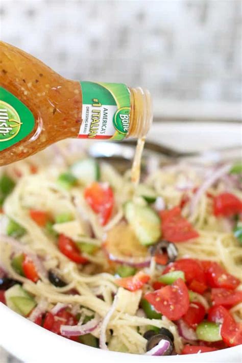 I used this recipe to feed over 100 people and it went over fabulously. SUMMER SPAGHETTI SALAD (+Video) | The Country Cook