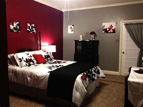 Cool Fabulous Black White Red Bedroom Decorating Ideas More At