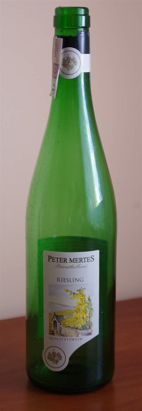 Dobre Wino Półsłodkie Z Lidla - Wino z dziewczyną: Peter Mertes Riesling [WINO PÓŁSŁODKIE, BIAŁE]