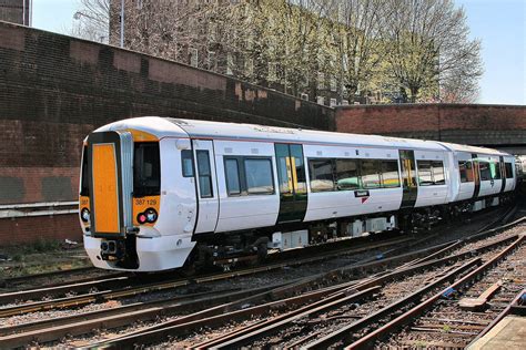 Thameslink Rail Fails Security Test After Staff Miss Fake Bomb Planted