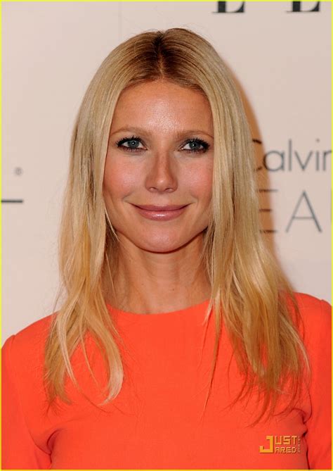 Gwyneth Paltrow Elle S Women In Hollywood Tribute Photo 2488542 Gwyneth Paltrow Pictures