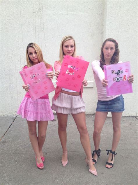 16 Genius Group Halloween Costumes That Your Entire Crew Can Get In On