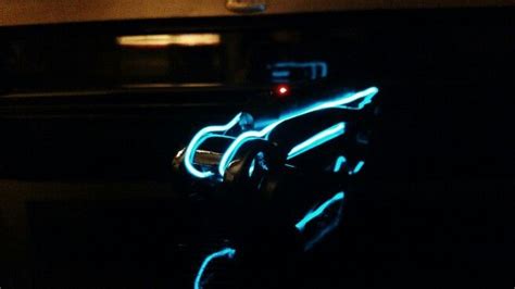This helps to remove the moisture so that you have more wiggle room to add extra weight at the end. 1000+ images about Tron Pinewood Derby Car on Pinterest ...
