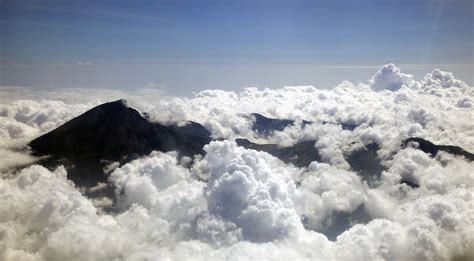 Landscape Clouds Mountain Wallpapers Hd Desktop And Mobile Backgrounds