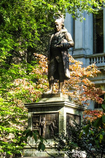 Benjamin Franklin Statue Freedom Trail Boston Discovery Guide