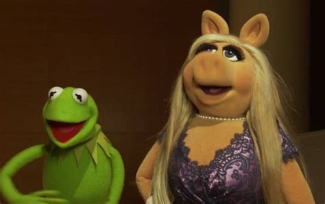 Miss Piggy Talks Feminism And Being Catcalled With Kermit In Video
