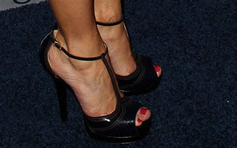 5 Hot Heels And Sexy Celebrity Feet At Tnts 25th Anniversary Party