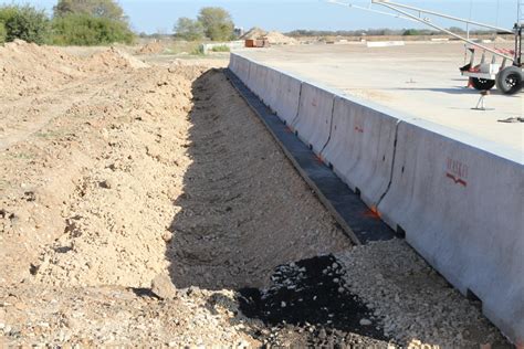 Anchored Temporary Concrete Barrier on Asphalt and Soil (405160-25 ...