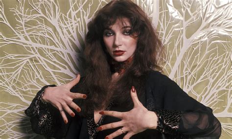 Running Up That Hill A Deal With God En Espa Ol Kate Bush