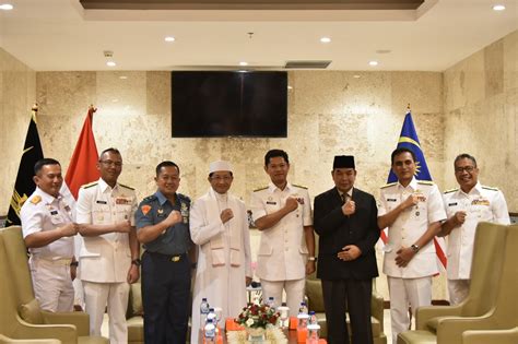 Kunjungan Panglima Tentera Laut Diraja Malaysia Laksamana Datuk Abdul