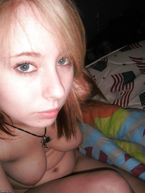 Pink Emo Girl Porn Pictures Xxx Photos Sex Images Pictoa