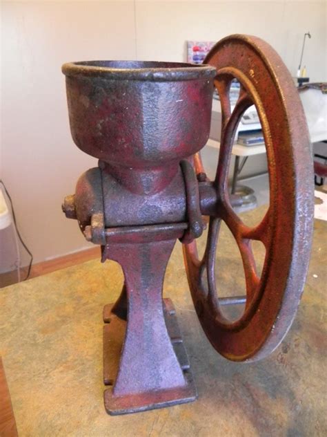 No 1 12 Corn Coffee Grinder Grist Mill Hand Turn Vintage