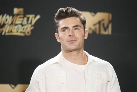 Zac Efron Addresses Plastic Surgery Rumors A Year After Photo Of