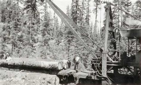 A McGiffert Loader In The Process Of Loading Logs Onto Some Cars Note The Empty Car