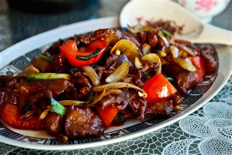 How to make tasty beef sauce for rice. Beef in Black Bean Sauce @ Not Quite Nigella