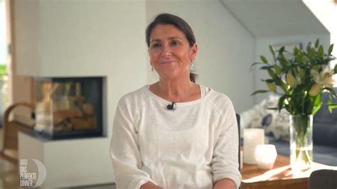 Learn everything an expat should know about managing finances in germany, including bank accounts, paying taxes, getting insurance and investing. Das perfekte Dinner: Sabine durfte in viele fremde Töpfe ...