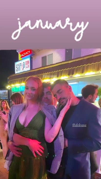Sophie Turner Shares Never Before Seen Pics From Her Pregnancy