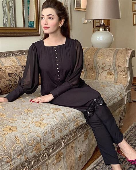 Nawal Saeed Giving Awesome Looks In New Pictures Daily Infotainment