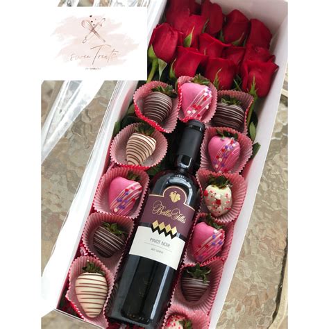 To make our legendary chocolate dipped strawberries, we start with perfectly ripe strawberries, then we hand dip each beautiful berry in our mouthwatering semisweet chocolate. Valentine's Day wine and strawberry gift box | Strawberry ...