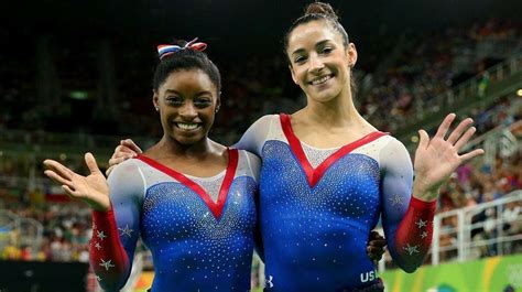 Aly Raisman Took A Pic Of Simone Biles Taking The Worlds Hot Sex Picture