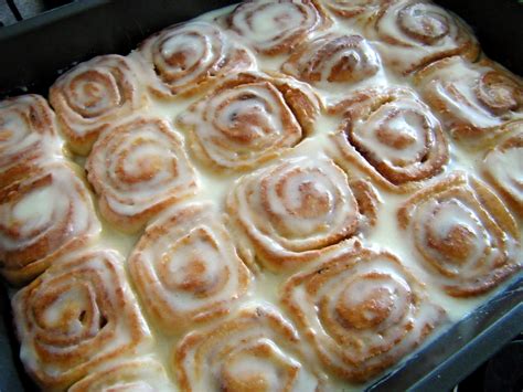 I don't know about you, but i love ranch dressing. Pioneer Woman Cinnamon Rolls | Pioneer woman cinnamon ...