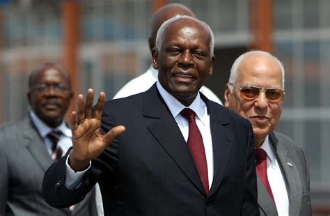 Angola Ex Chefe Da Casa Civil De Jes Acusado De Vender Imóveis Da Ex Amante