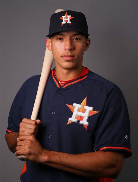 Carlos Correa 5 Fast Facts You Need To Know