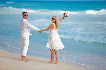 Shop our selection of over 500 beautiful beach wedding dresses perfect for destination weddings. Sundresses For Weddings - Florida Beach Wedding - Wedding ...