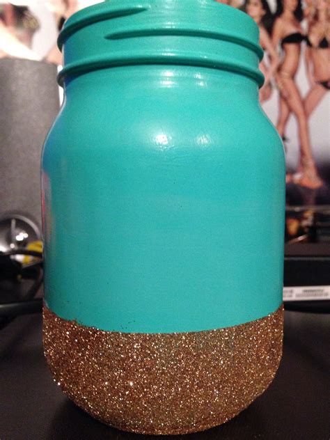 Mason Jar Crafts I Like The Idea Of Dipping On Glitter Painted Mason
