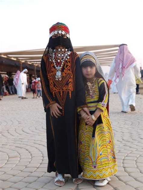 Саудовская аравия национальная одежда 82 фото