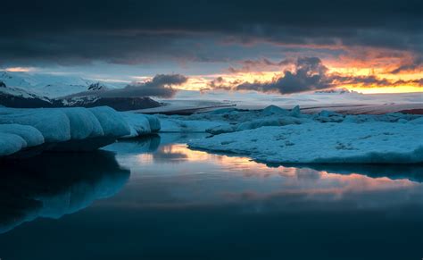 Iceland Lake Lagoon Next Glaciers Snow Night Sunset Sky