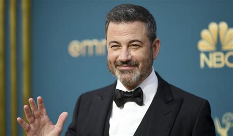Jimmy Kimmel Says Matt Damon And Ben Affleck Offered To Pay Two Weeks