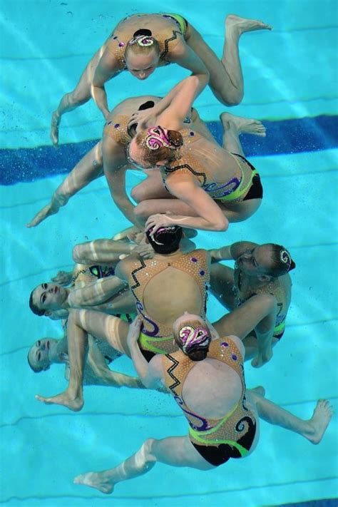 Pin By ༺ Aຖɠεℓiຖค ༻ On Synchroຖizεd Sωiɱɱing ຖคtคtioຖ Syຖchroຖisée ♥♥ Synchronized Swimming