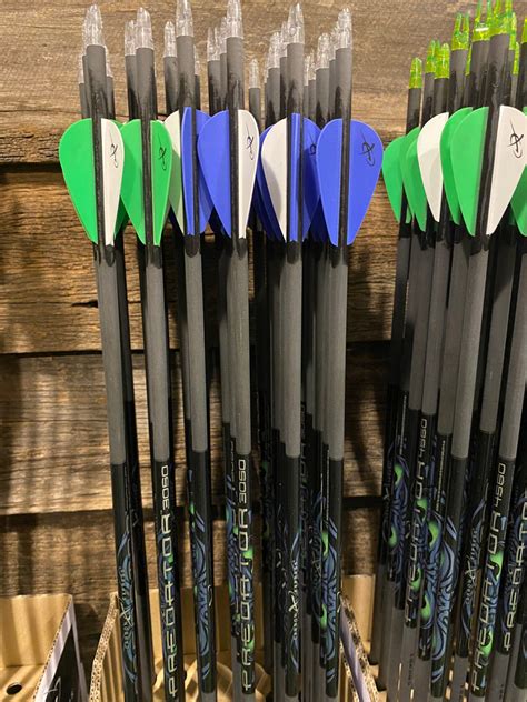 Carbon Express Predator 2 Premade 3050 Arrows 12 Pack Claytons