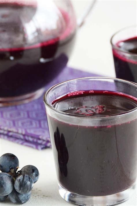Homemade Concord Grape Juice How To Make Grape Juice An Edible Mosaic