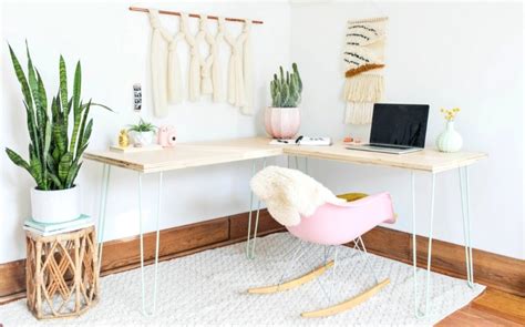 11 Creative Diy Desk Ideas You Can Build Yourself Makes And Munchies