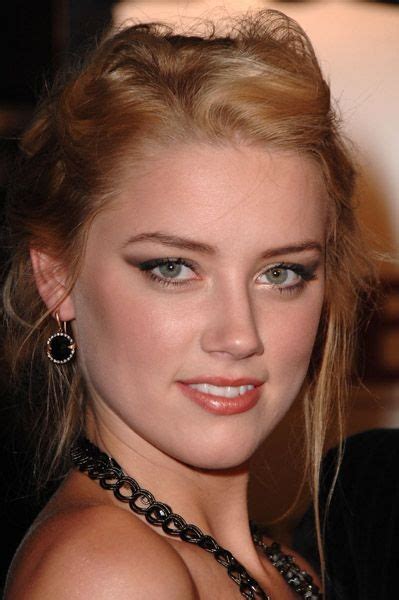 Amber Heard Celebrity Profile Check Out The Latest Amber Heard Photo Gallery Biography Pics