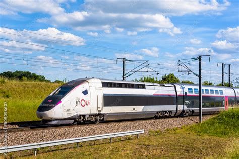 Champdeuil France June 1 2022 A Tgv Euroduplex Inoui High Speed