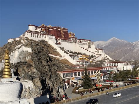 Travel Tibet And Visit Potala Palace Tibet Travel Information Tibet