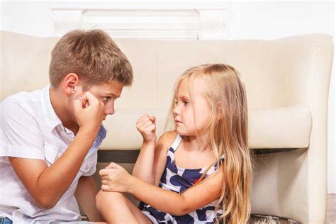 10 Consejos Para Hacer Frente A Los Celos Infantiles Entre Hermanos