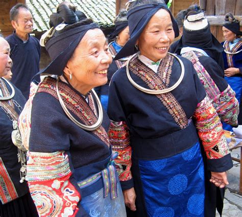 miao,-xijiang-style,-guizhou,-china-traditional-outfits,-hmong-people